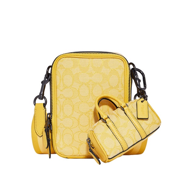 Coach Micro Venturer Key Fob In Signature Jacquard - Picture 4 of 5